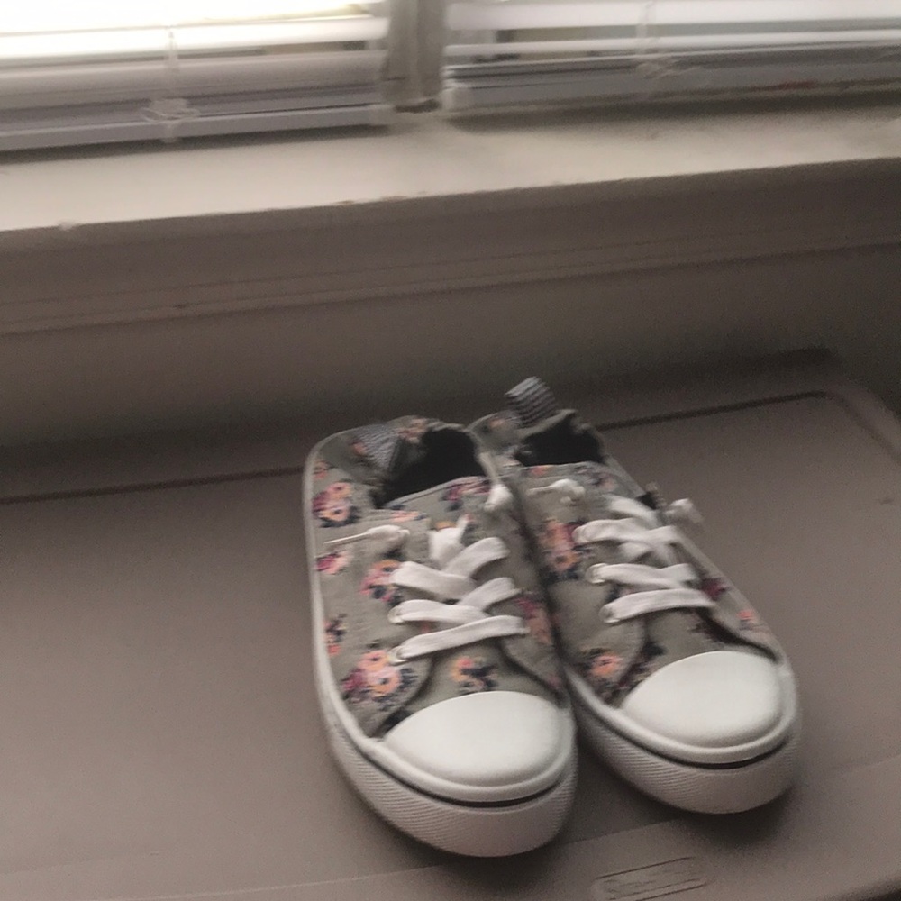 Floral tennis by Maurice!!